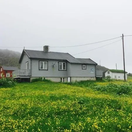 Grandfathers House Nyaraló *